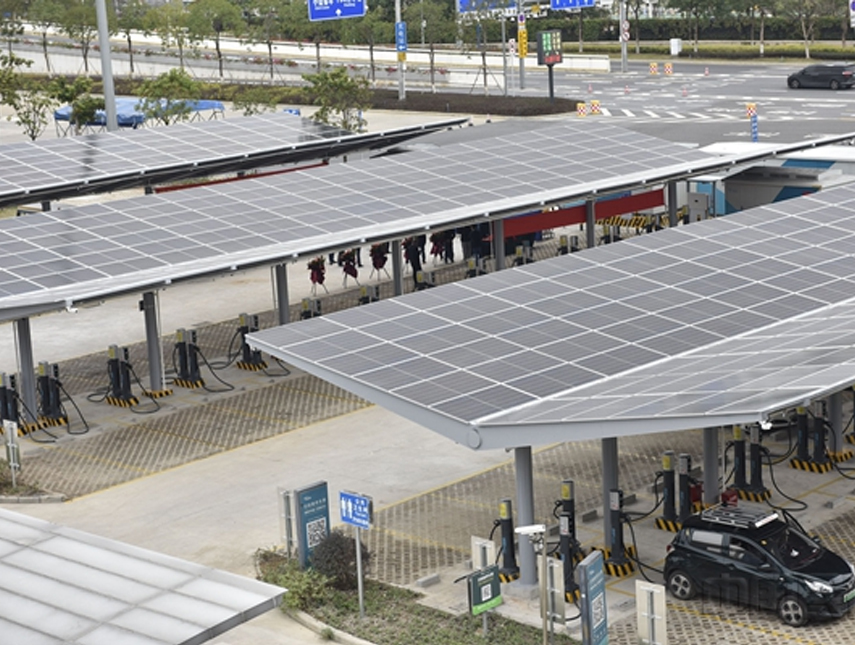 广州白云国际机场公共区屋顶分布式光伏项目
